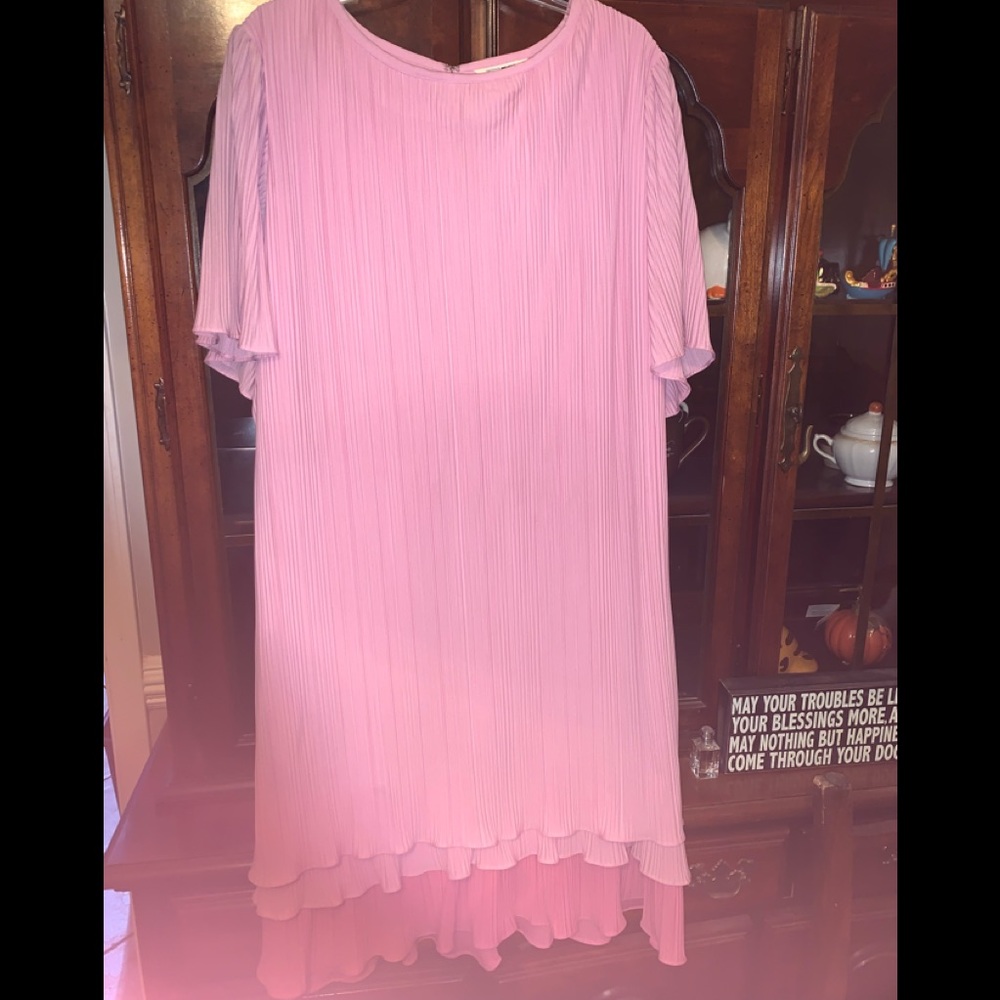 Vintage Pleated Pink Shift Dress - Women